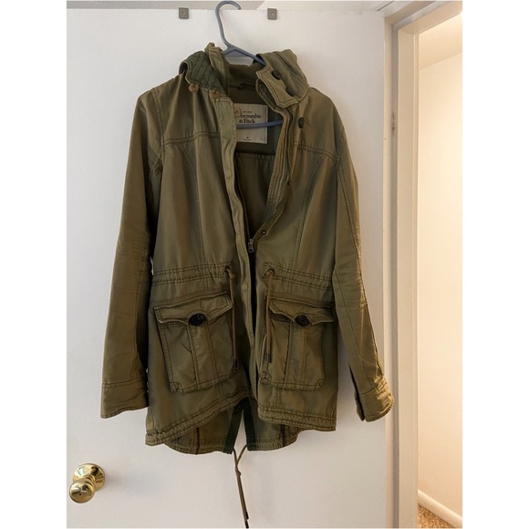 Abercrombie & Fitch Jackets & Blazers - Hooded Utility Jacket - Women’s Medium